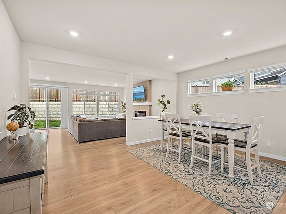 5th image of 19815 155th Street Ct E