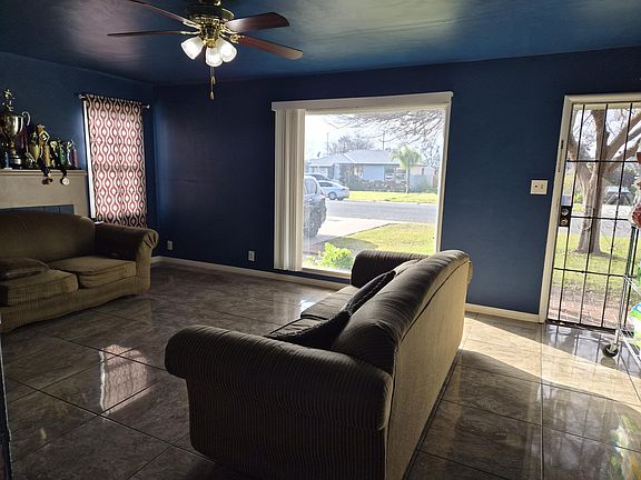 2nd image of 748 N Bellah Avenue