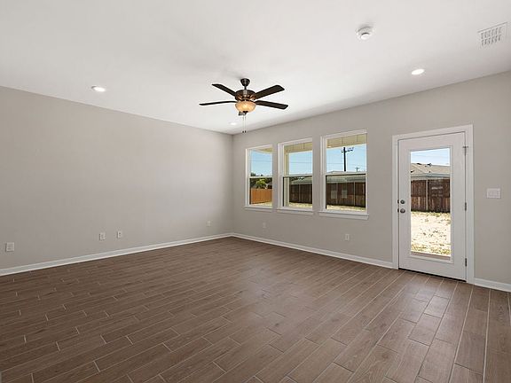 7th image of this home