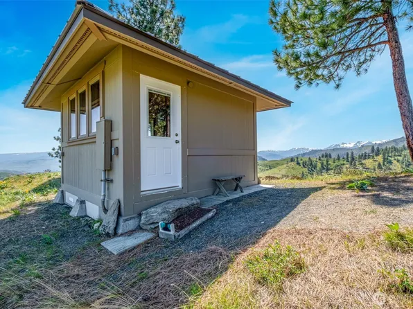 1021 Chicken Farm Lane, Cashmere, WA 98815