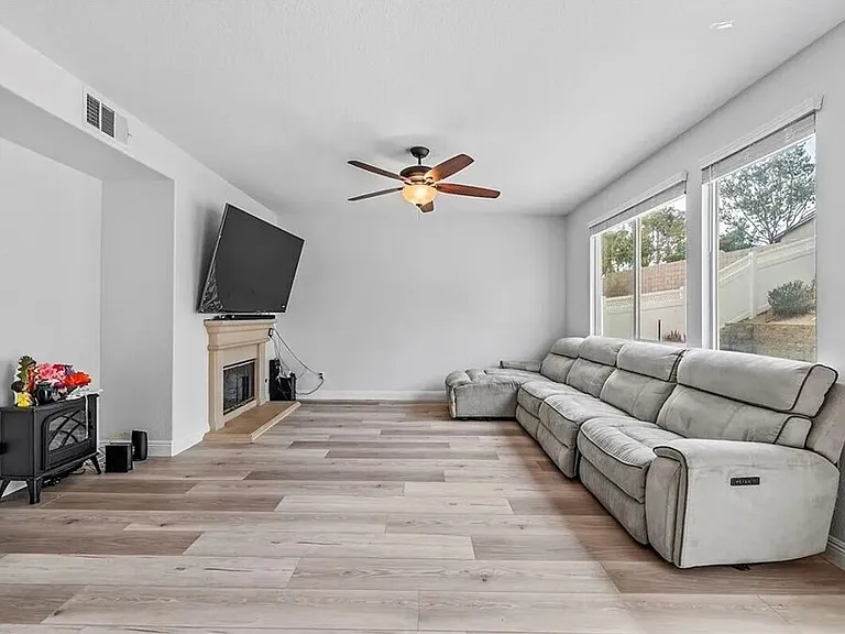 23426 Mariner Way — Photo 4