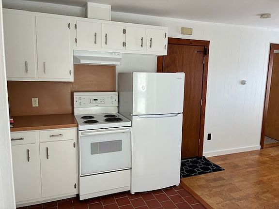 2nd image of 24 Perkins Ave #9