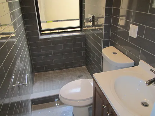 Rented by Reliance Realty Partners LLC  | media 4