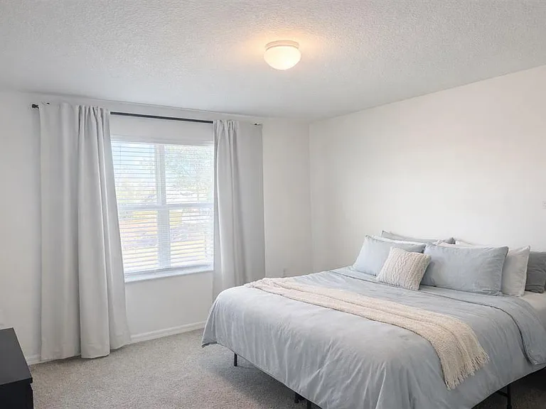 1536 Mirabella Cir #1536 — Photo 11