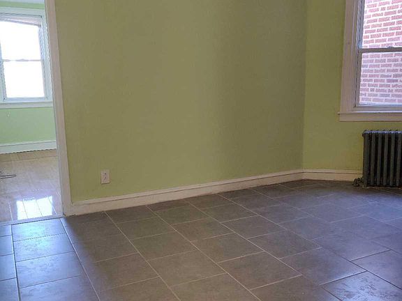 2nd image of 3307 Englewood St #2F