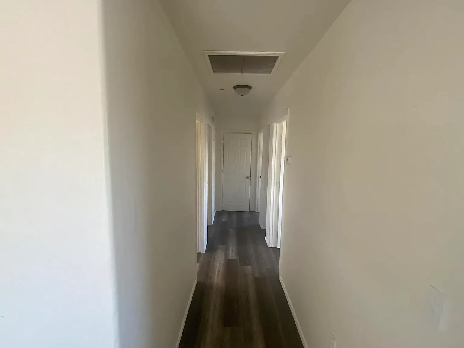 3 bed, 1200 sqft, $1,345 — Photo 2