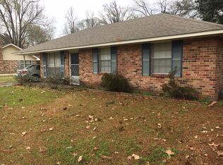 12124 Strauss St, Baton Rouge, LA 70811