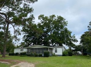 421 Sutton Rd, Tifton, GA 31794