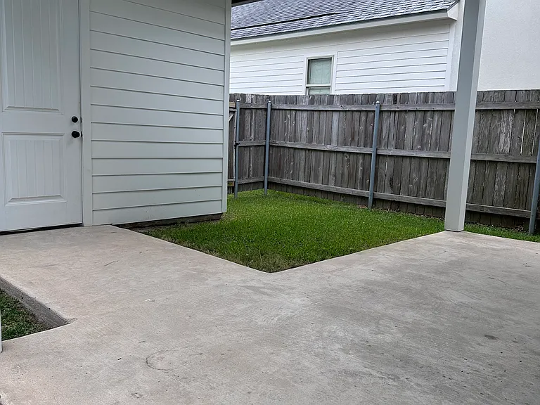 124 Gaunt Ln — Photo 20