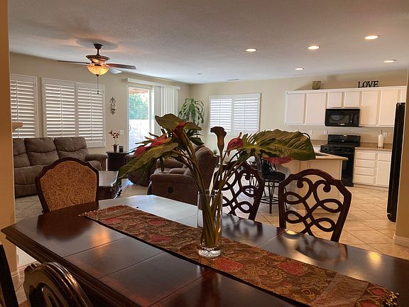 2nd image of 39341 Jefferson Dr