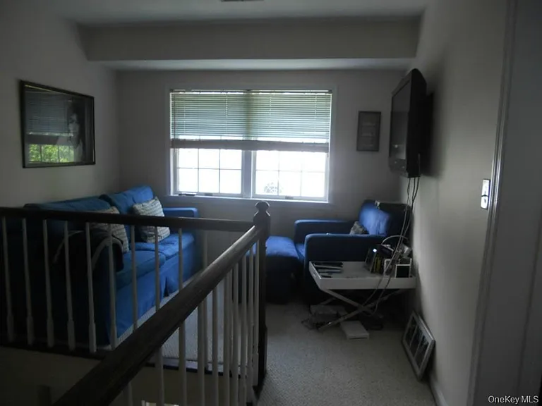 149 King St #5 — Photo 18