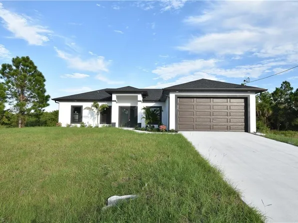 349 Naples AVE S, LEHIGH ACRES, FL 33974