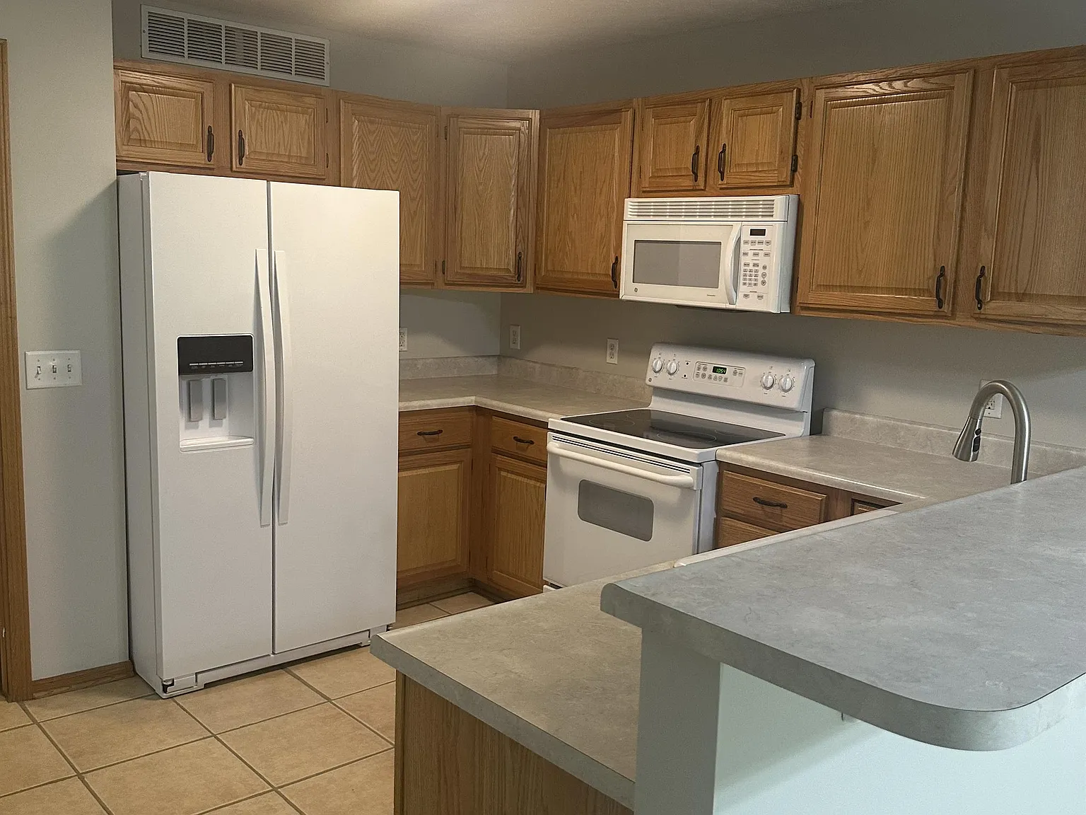 2021 Sawyer Place - 1 — Photo 2
