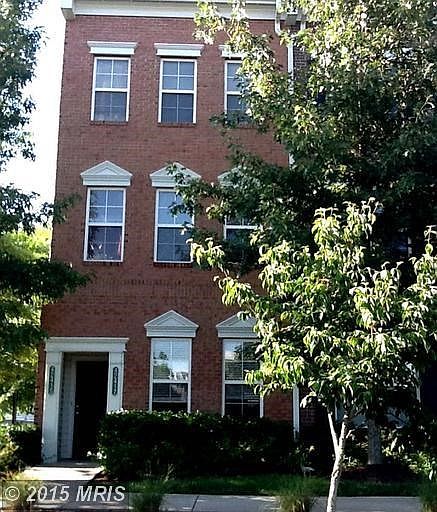 Exterior (Front)