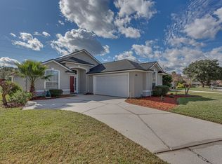 1691 Rustling Dr, Fleming Island, FL 32003