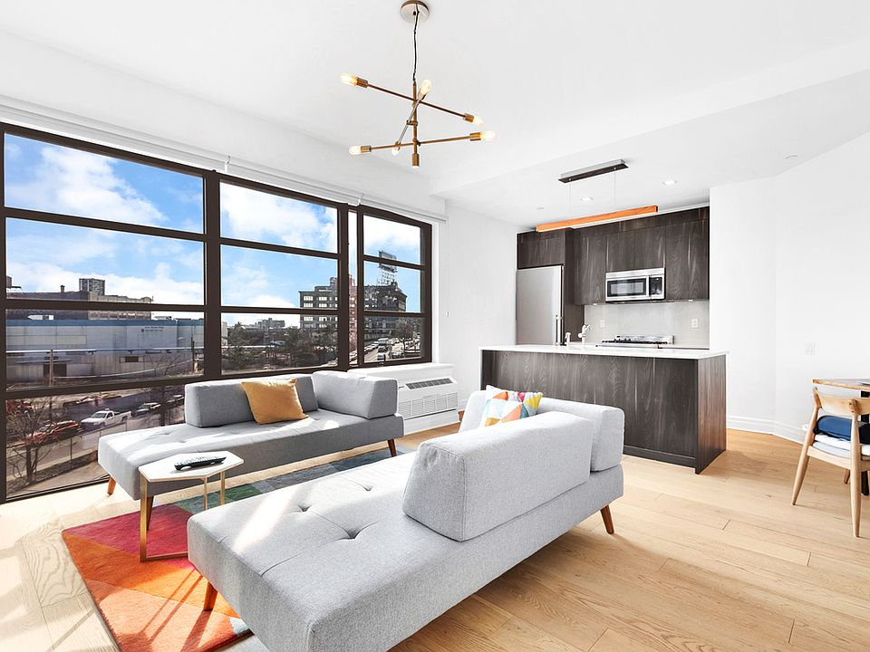 1st image of 1333 Jackson Ave #4D