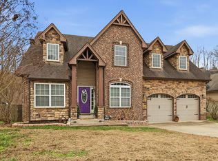 1591 Raven Rd, Clarksville, TN 37042