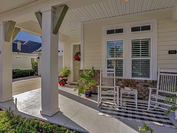 3rd image of 171 Tavernier Dr