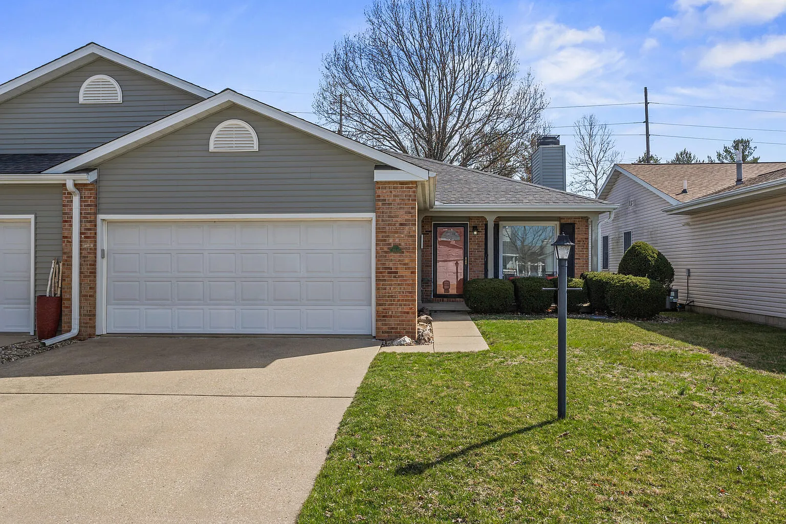 506 Creve Coeur Dr #B photo 1
