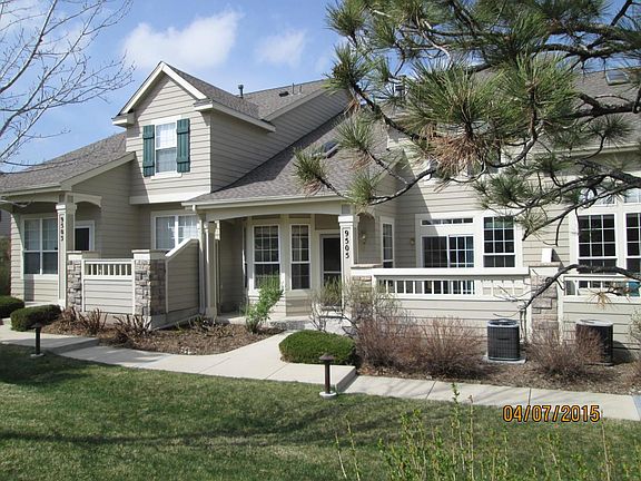 Inviting Entry & patio