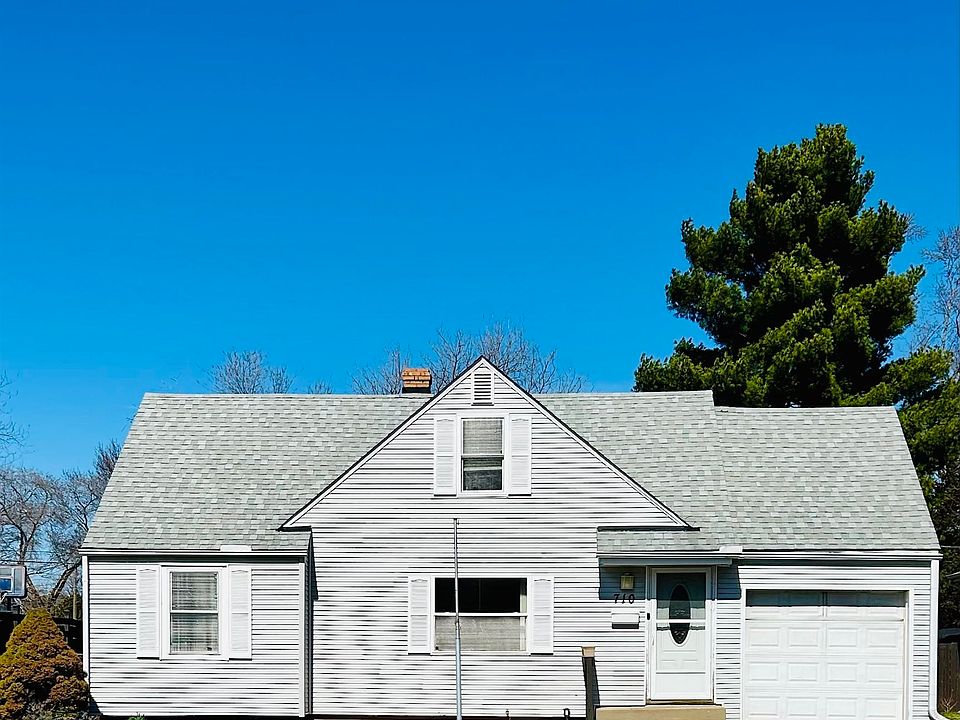 1st image of 710 Sheridan Dr