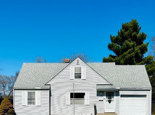 710 Sheridan Dr, Loves Park, IL 61111