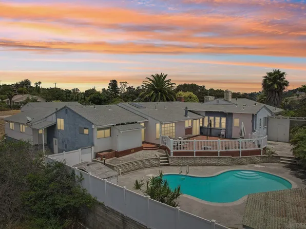 551 Crouch St, Oceanside, CA 92054