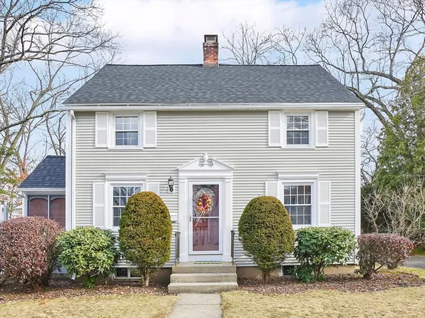 231 Dayton St, Springfield, MA 01118