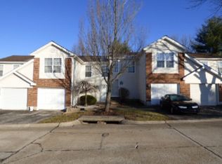 14287 Riverfront Dr, Florissant, MO 63034