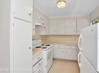 2229 Clinton Ave #10332218, Alameda, CA 94501