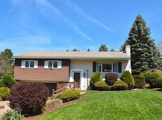 2604 College Park Rd, Allison Park, PA 15101