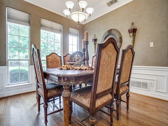 4th image of 1906 Palomino Dr