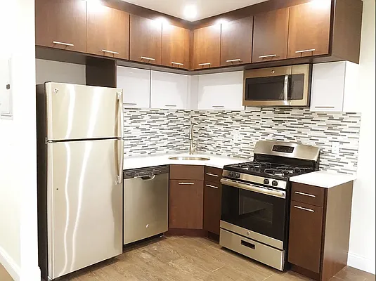 Rented by NY Space Finders Inc. | media 1