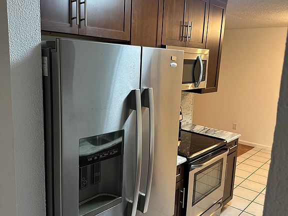 5th image of 2905 Hidalgo Dr