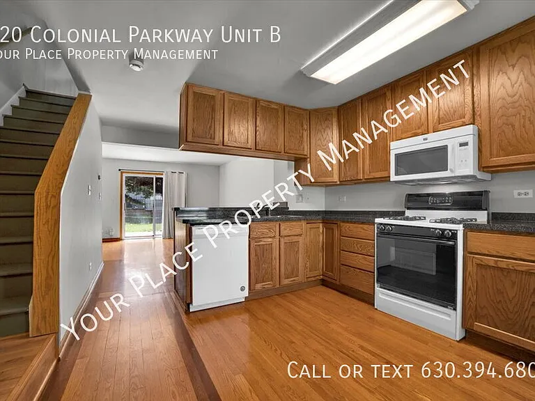 120 Colonial Pkwy #B — Photo 7