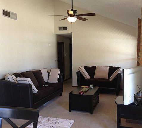 3rd image of 732 Arredondo Dr #732