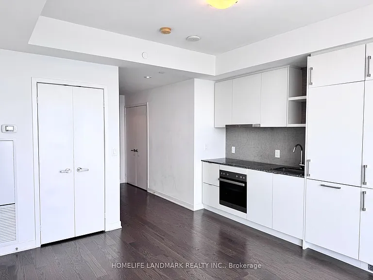 100 Harbour St #6208 — Photo 7