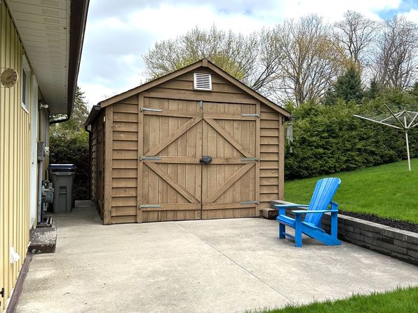 333 Wellington St S, Saint Marys, ON N4X 1C5