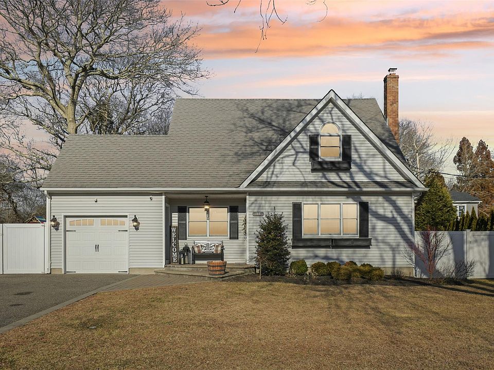 1st image of 106 Bayview Avenue