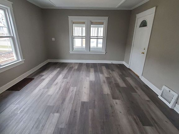 2nd image of 418 Lemira Ave APT 1