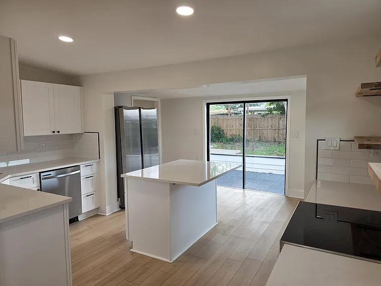 9482 Crestview St — Photo 5