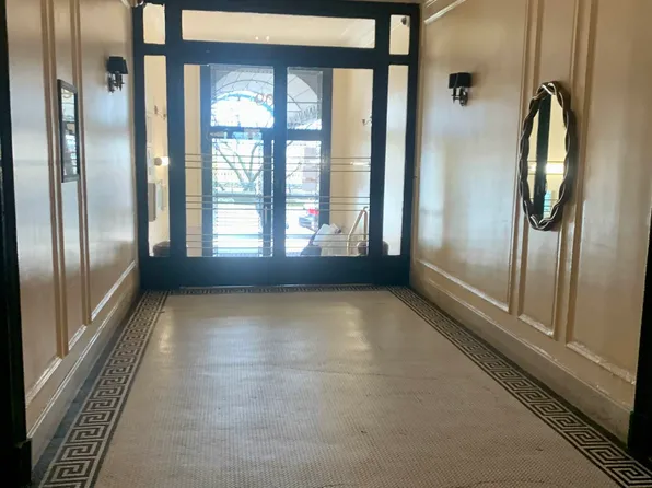 409 Edgecomb Avenue image 13 of 15