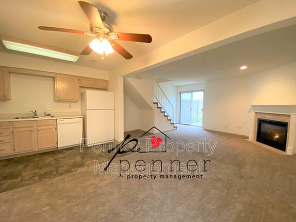 3rd image of 503A NE 1st St