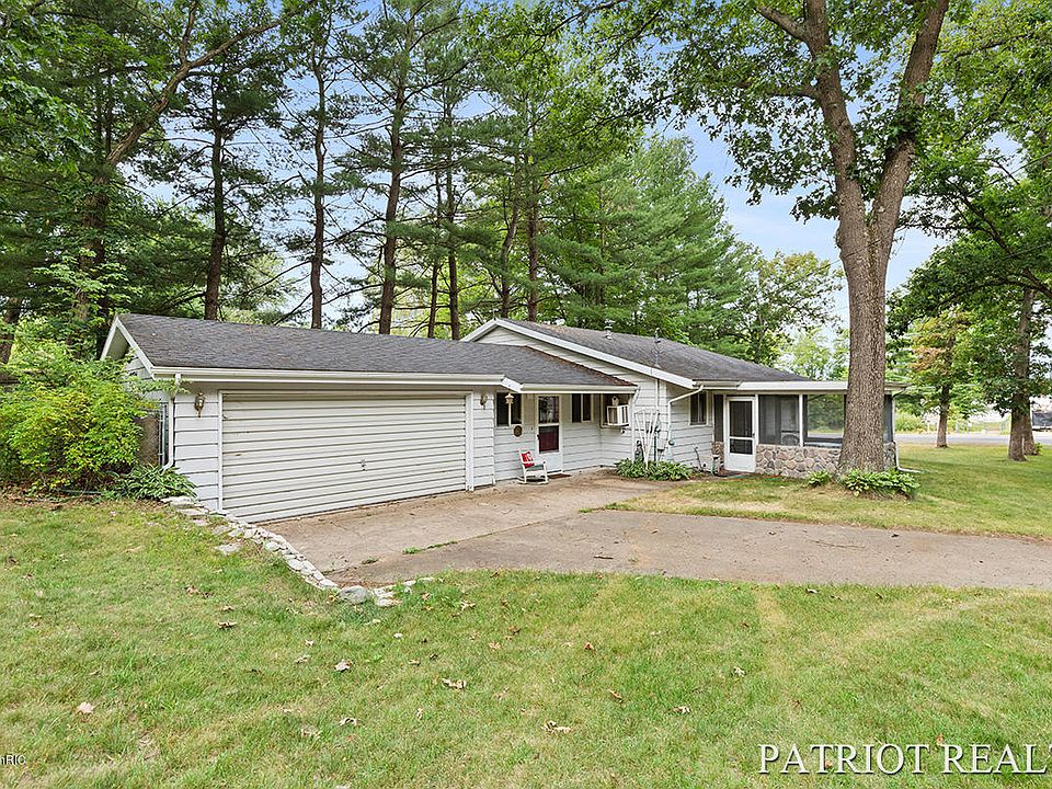 1st image of 2026 E Forest Ln