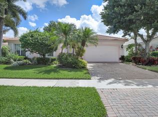 6841 Molakai Cir, Boynton Beach, FL 33437