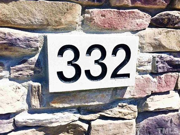 3rd image of 332 Kingston Cir
