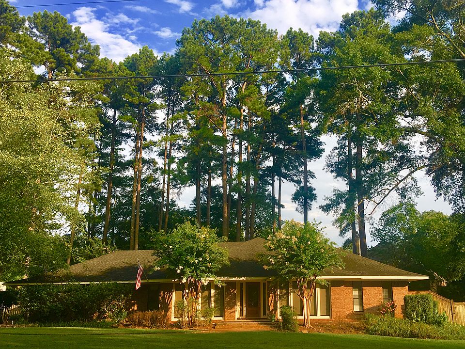 Street vie- 1512 Tracewood