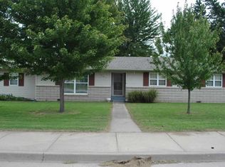 2801 Connecticut Ave, Joplin, MO 64804