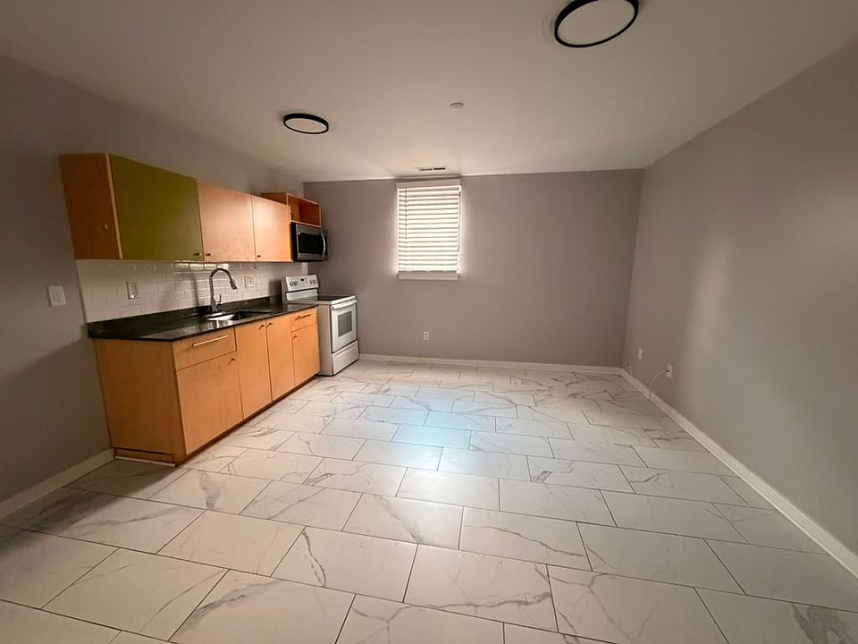 1st image of 60 Coleman St #1G