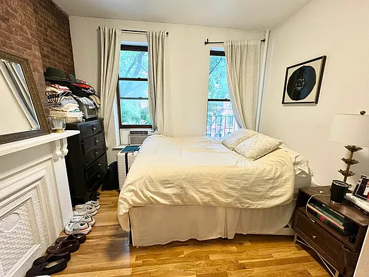 Rented by J PRESTON AND ASSOCIATES INC | media 7